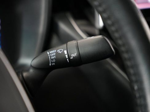 Used 2021 Toyota Corolla SE image 15