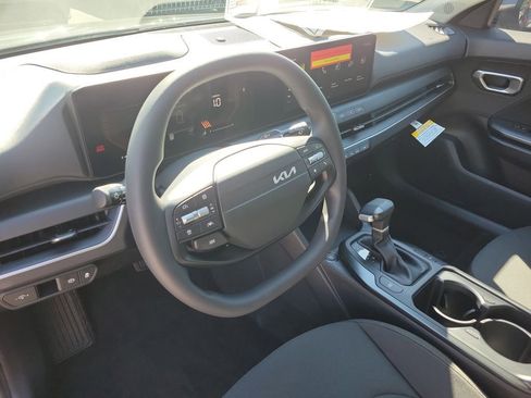 New 2026 Kia K4 LXS image 21