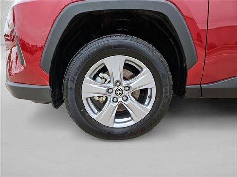 Used 2025 Toyota RAV4 LE AWD/4WD image 24
