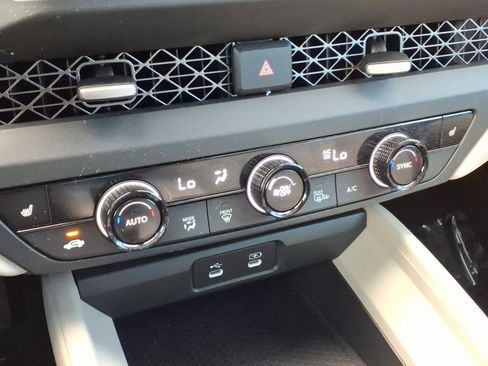 Used 2024 Honda Accord EX image 29