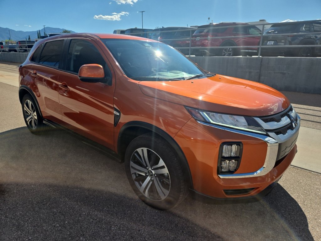 Used 2024 Mitsubishi Outlander Sport SE AWD/4WD image 3