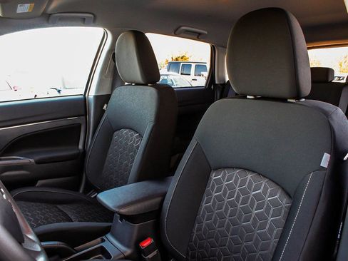 New 2025 Mitsubishi Outlander Sport ES AWD/4WD image 30