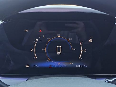 Used 2024 Chevrolet Trax LT w/ Driver Confidence Package FWD image 16