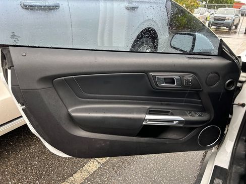 Used 2019 Ford Mustang Premium w/ Equipment Group 201A RWD image 7