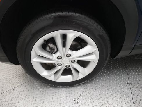 Used 2023 Buick Encore GX Preferred w/ Cold Weather Comfort Package AWD/4WD image 26