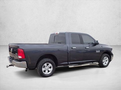 Used 2016 RAM 1500 Classic SLT AWD/4WD image 3