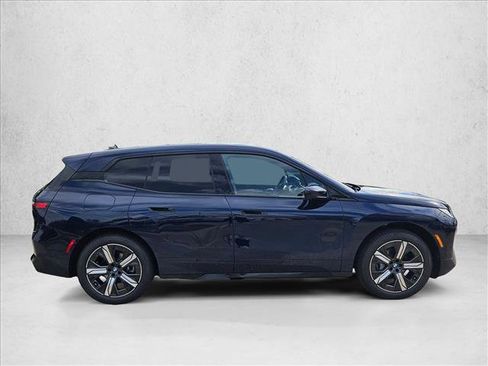 Used 2026 BMW iX xDrive45 AWD/4WD image 4