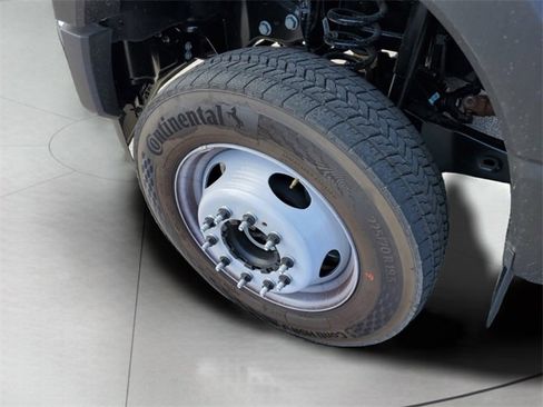 Used 2024 Ford F450 XL w/ Snow Plow Prep Package image 13