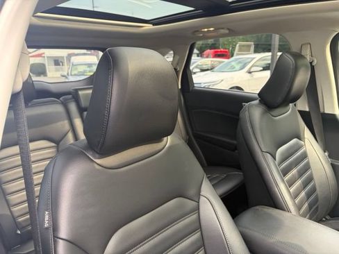 Used 2023 Ford Edge SEL w/ Convenience Package AWD/4WD image 28