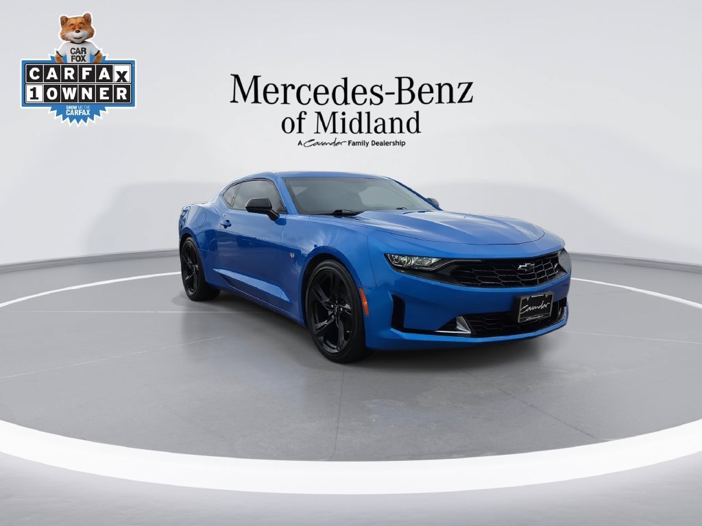 Used 2024 Chevrolet Camaro LT w/ RS Package RWD image 2
