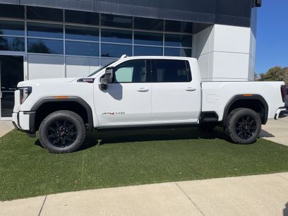 New 2026 GMC Sierra 2500 AT4 w/ AT4 Premium Plus Package