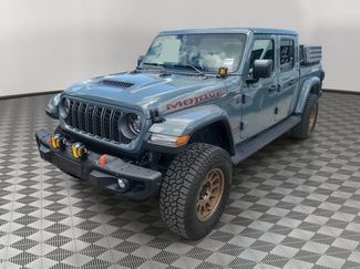 Used 2025 Jeep Gladiator Mojave AWD/4WD video 2