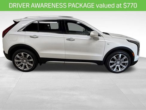 Certified 2019 Cadillac XT4 Premium Luxury w/ Technology Package AWD/4WD image 10