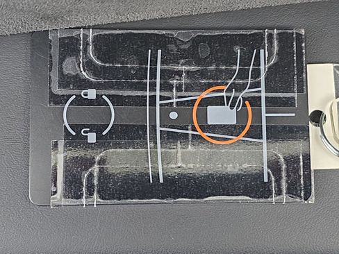 Used 2025 Tesla Model Y Long Range image 35