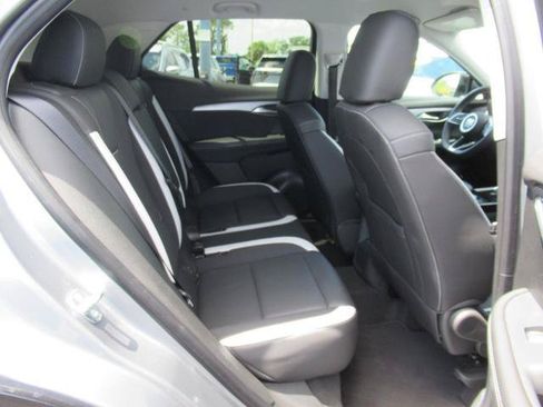 Used 2025 Buick Envision Sport Touring AWD/4WD image 32