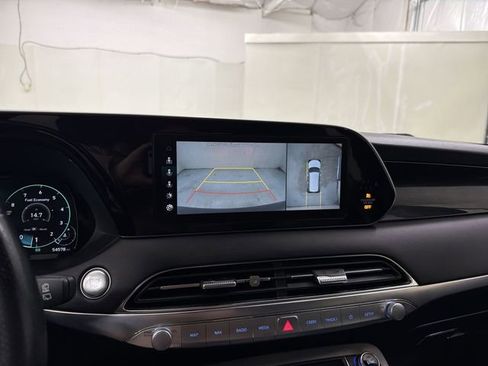 Used 2021 Hyundai Palisade Calligraphy image 32