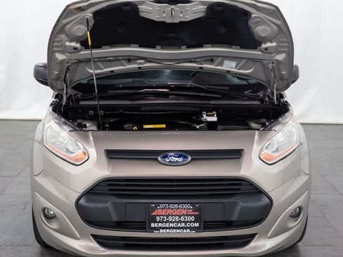 Used 2016 Ford Transit Connect XLT FWD image 3