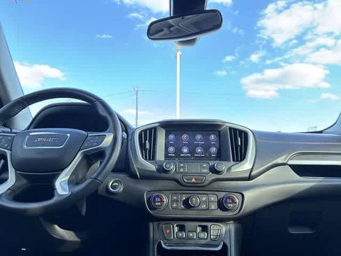 Used 2020 GMC Terrain SLT w/ Preferred Package image 28