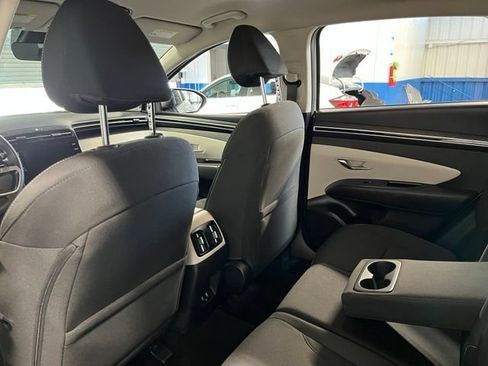 Used 2024 Hyundai Tucson SEL FWD image 17