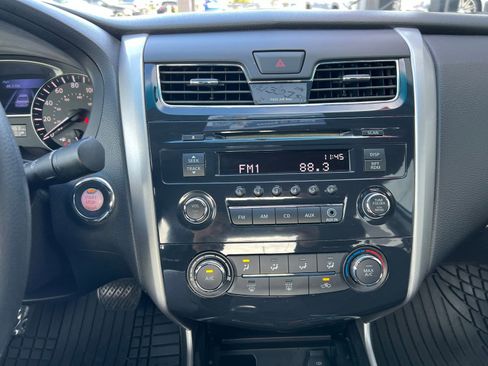 Used 2014 Nissan Altima 2.5 S image 27