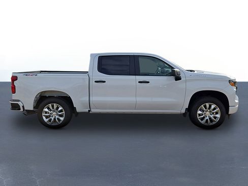 New 2026 Chevrolet Silverado 1500 Custom image 4