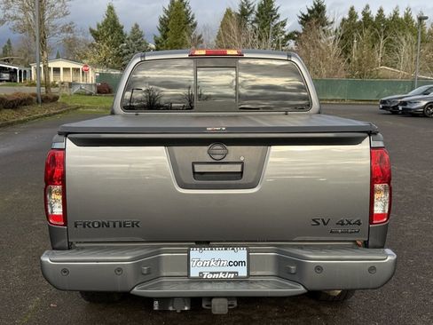 Used 2020 Nissan Frontier SV w/ Midnight Edition Floor Mats image 7