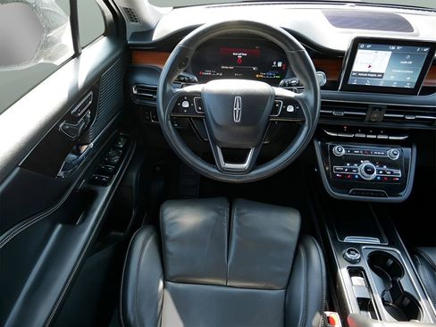 Used 2022 Lincoln Corsair Grand Touring w/ Elements Technology Bundle image 13