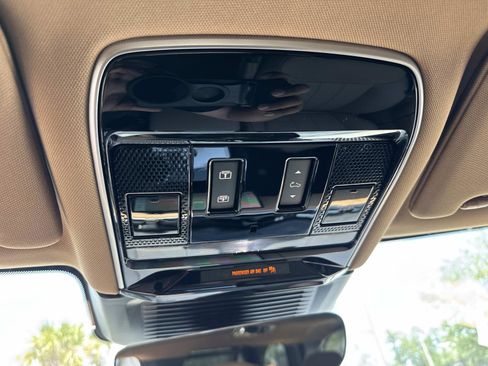 New 2026 Land Rover Range Rover SE AWD/4WD image 28