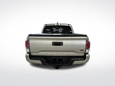 Used 2023 Toyota Tacoma TRD Sport image 15
