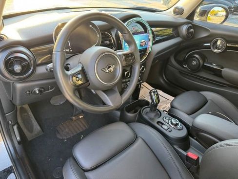 Used 2024 MINI Cooper SE image 8