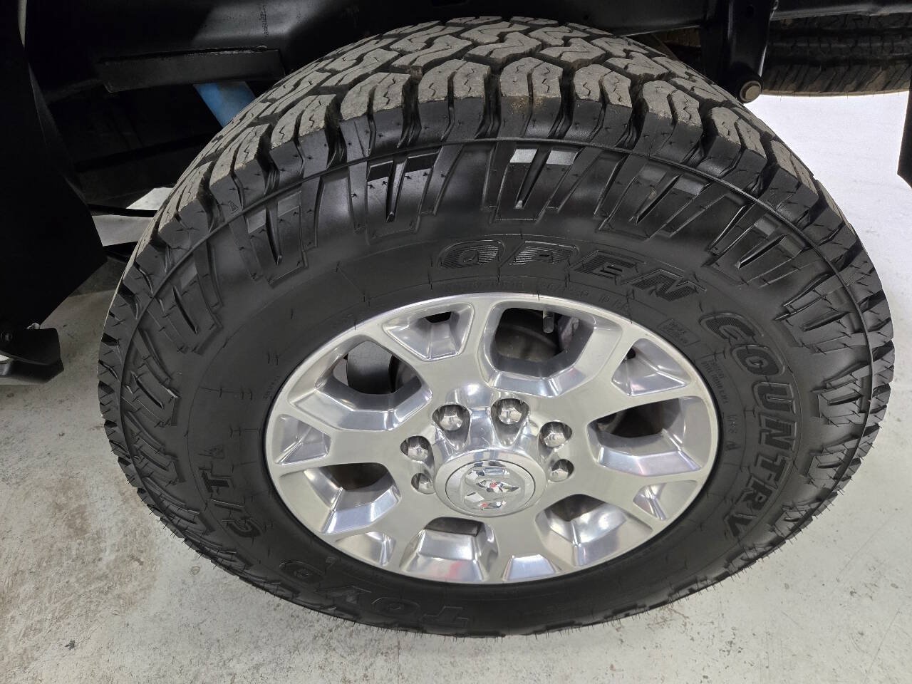Used 2023 RAM 2500 Laramie AWD/4WD image 9