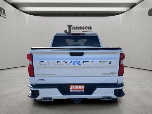 Used 2022 Chevrolet Silverado 1500 High Country image 4