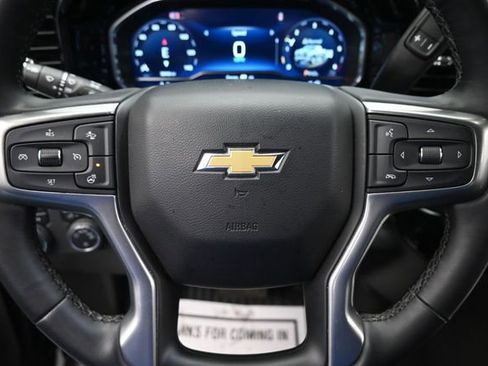 Used 2024 Chevrolet Silverado 1500 LT AWD/4WD image 17