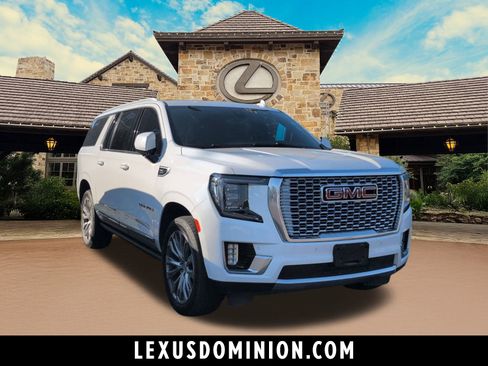 Used 2022 GMC Yukon XL Denali w/ Denali Premium Package image 1