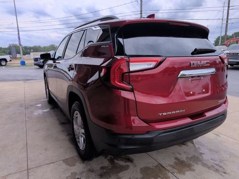 Used 2023 GMC Terrain SLE w/ Driver Convenience Package AWD/4WD image 6