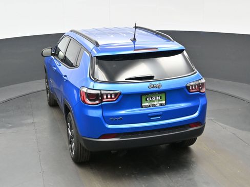 New 2026 Jeep Compass Latitude AWD/4WD image 23