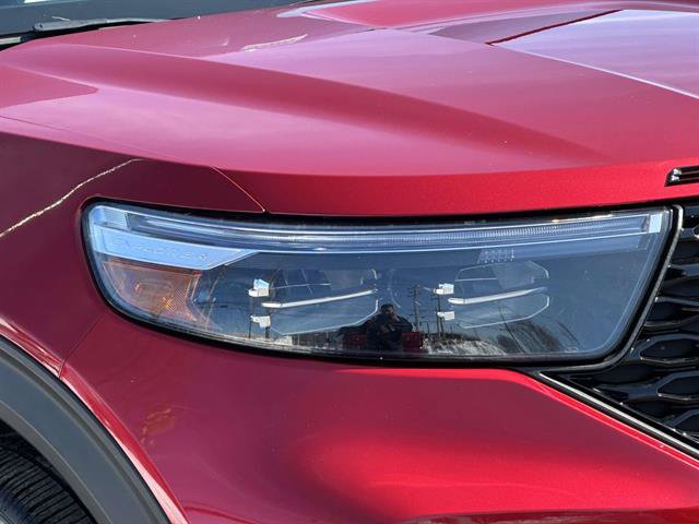 Used 2022 Ford Explorer ST w/ ST Street Pack AWD/4WD image 8