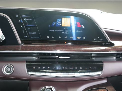 Used 2021 Cadillac Escalade Sport Platinum w/ Heavy-Duty Trailer Package AWD/4WD image 24