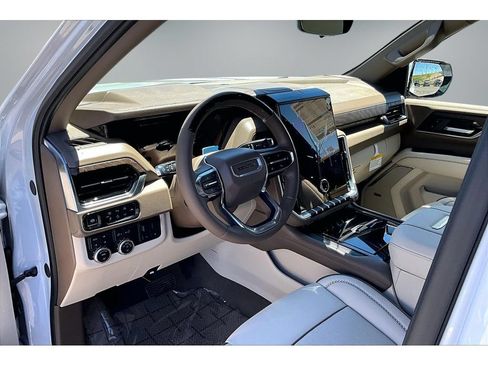 New 2026 GMC Yukon XL Denali w/ Denali Reserve Package AWD/4WD image 7