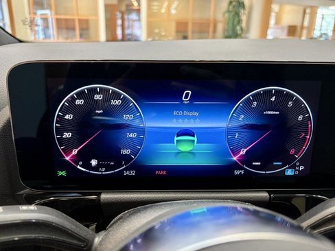 New 2026 Mercedes-Benz GLA 250 GLA 250 image 12