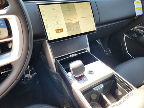 New 2026 Land Rover Range Rover SE AWD/4WD image 29