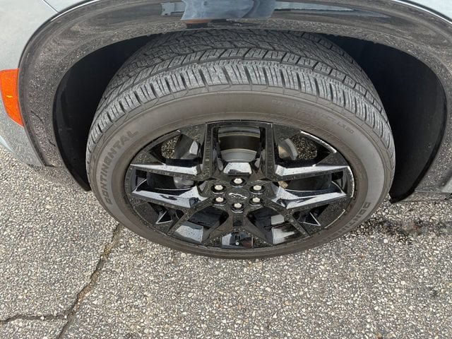Used 2024 Chevrolet Traverse RS AWD/4WD image 13