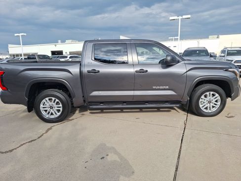 Used 2026 Toyota Tundra SR5 AWD/4WD image 7