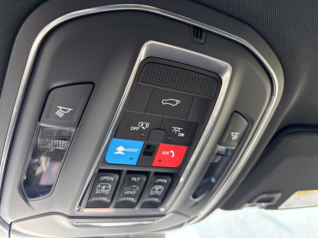 New 2027 Jeep Grand Cherokee Limited AWD/4WD image 29
