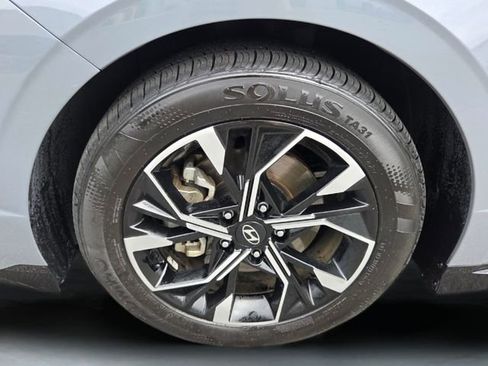 Used 2025 Hyundai Sonata SEL FWD image 19