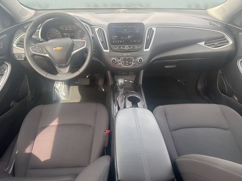 Used 2024 Chevrolet Malibu LT w/ Sport Edition FWD image 14