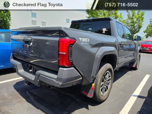 Used 2024 Toyota Tacoma TRD Sport w/ TRD Sport Upgrade Package AWD/4WD image 6