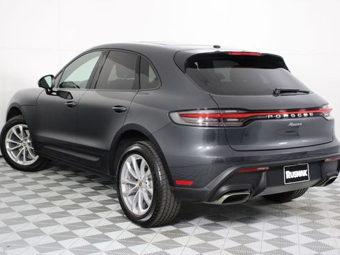 Certified 2026 Porsche Macan AWD/4WD image 3