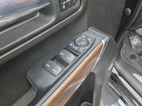 Used 2023 Chevrolet Silverado 3500 High Country image 13