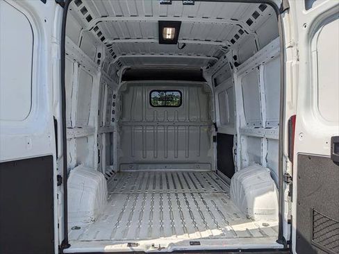 Used 2024 RAM ProMaster 1500 w/ Convenience Group FWD image 9